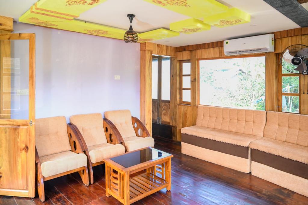 best boar house in alapuzha